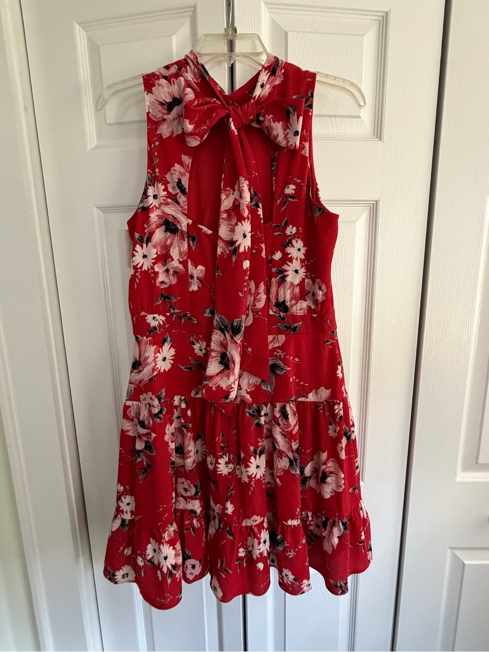 Women’s Red Floral Bow-Tie Tiered Dress